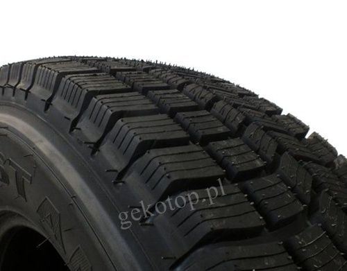 24570 R16 Mustang Terenowe 4x4 Suv Całoroczne Nowe Opony